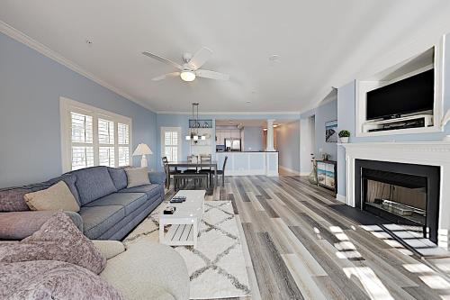 New Listing! Coastal Condo with Pool - Walk to Beach condo - image 2