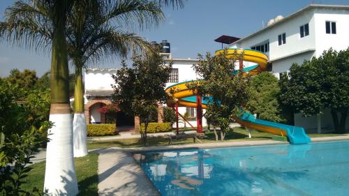 AGUA TURQUESA - TOTOLAPAN MORELOS in Totolapan, Mexico