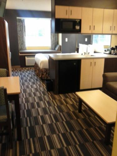 Microtel Inn & Suites Columbus North, Columbus (fotografie 2)