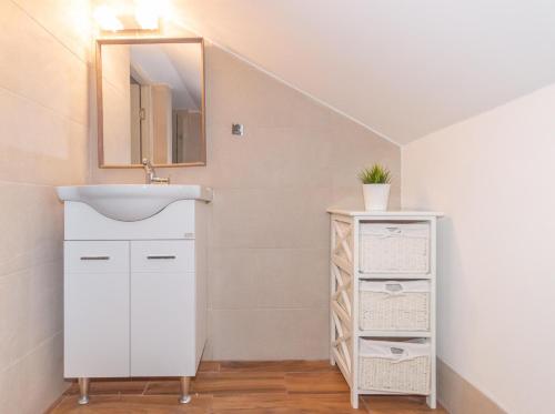 Ioannis Apartments - image 5