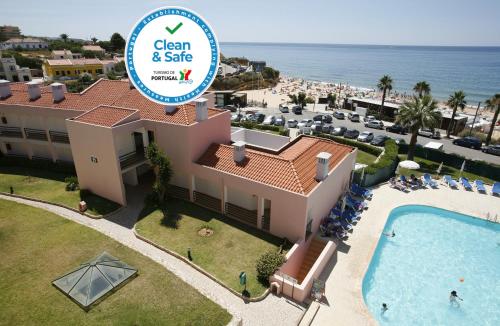 Apartamentos Turisticos Coral do Vau - image 4