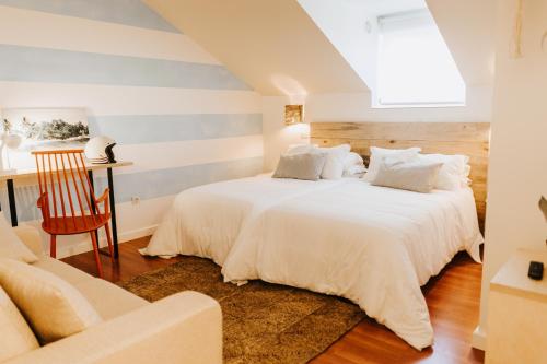2 twin beds