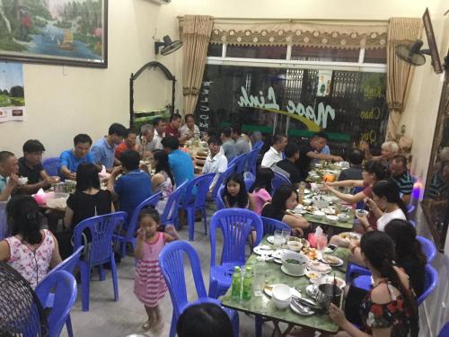 Ngoc Linh Hotel Cat Ba in Cat Ba Island