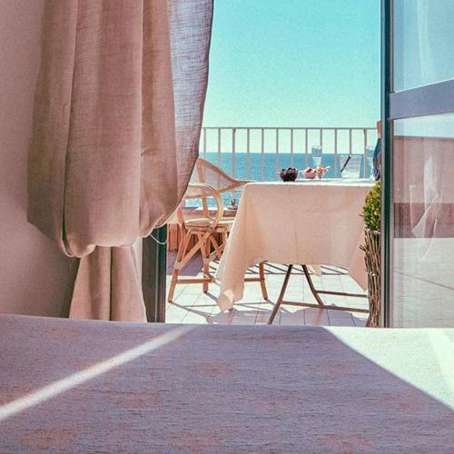 Rodyti, Hotel Sirenetta in Ostija