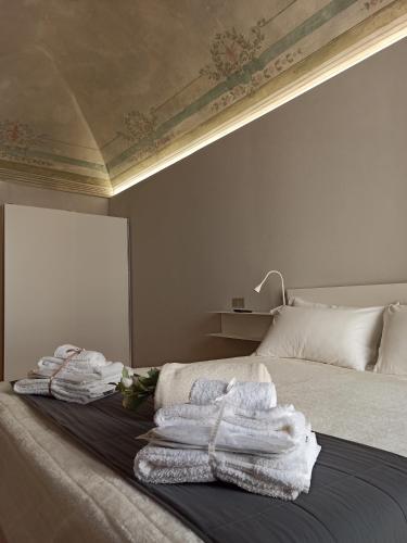 Arco Antico, Alba (photo 8)