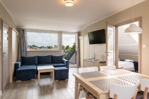 Standard Suite image 6