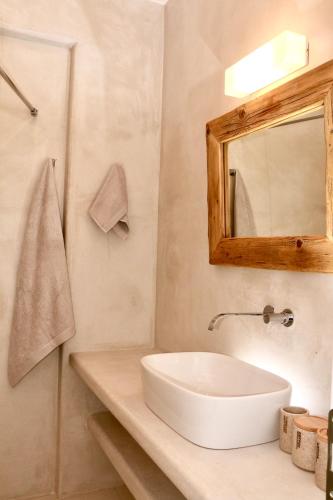 Kounelia Luxury Apartments