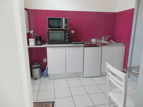 Appartement T2 ou T1 côté cour/jardin avec garage photo 1