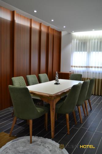 Kuint Hotel in 佩耶