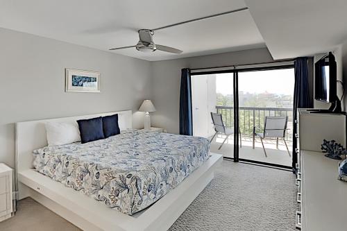 All-Suite Sea Mark Getaway - Pool & Inlet Views condo - image 2