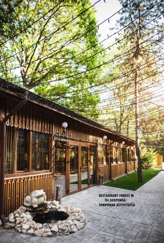 Étterem, FOREST M,Constanta in Valu lui Traian