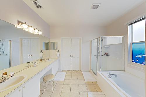 New Listing! Resort Home with Private Pool & Spa home - image 3