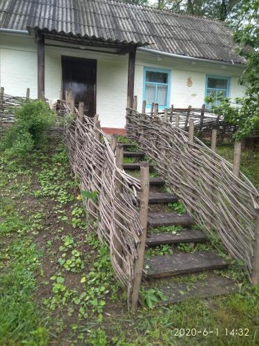 pludmale, Maliovnytsya in Zhukovtsy