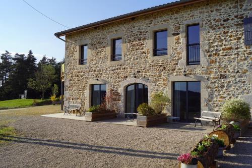 Auberge des Myrtilles - Hotel - Saint-Bonnet-le-Froid