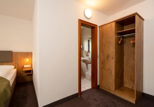 Hotel Krone in Nellingen, Deutschland