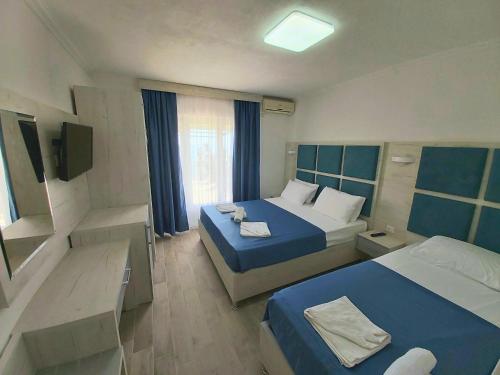 Sun Apartments 4
