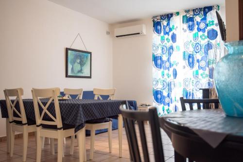 Blu Sun Apartment in Complesso Riva del Sole in 焦維納佐