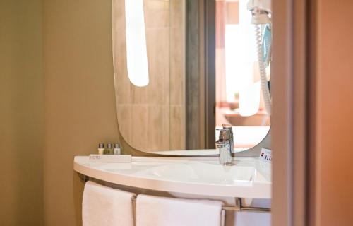 Ibis Irun - image 12