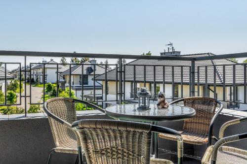 Apartments Ustronie Morskie Residence by Renters - image 8