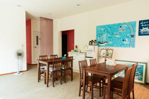 Big Fish near Eternal Golden Fortress