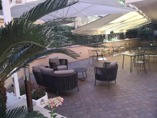 Artemis Hotel - image 5