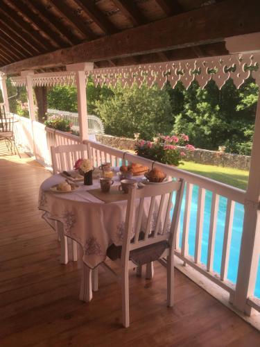 Iekārtas, Chez Mamylette in Saint-Pé-de-Bigorre