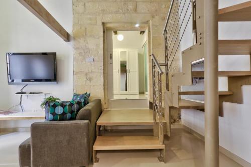 Charming Valletta 1 bedroom apartment off Republic Street sleeps 4, Valletta (Foto 9)