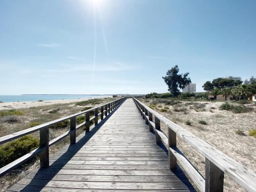 Exterior view, Casasuul Alvor in Torralta