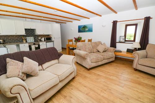 Bluebell Barn - image 3