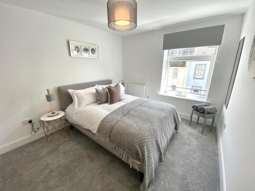 High Street Stylish City Centre Apartment, 2 Bed in مركز مدينة بيرث