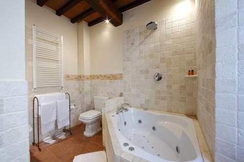 Double Room with Spa Bath