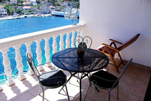 Apartman Riva in Zirje