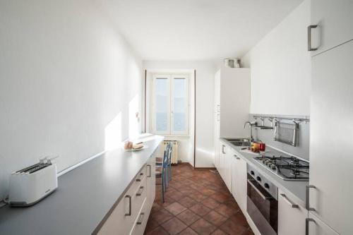 Uliveto - Apartment in olive grove directly on the lake, Gargnano (Foto 6)