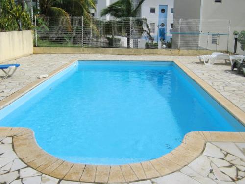 Maison d'une chambre avec vue sur la mer piscine partagee et jardin clos a Les Trois Ilets - Location saisonnière - Les Trois-Îlets