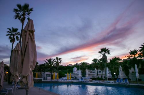 Beach Garden Hotel in St. Julian's