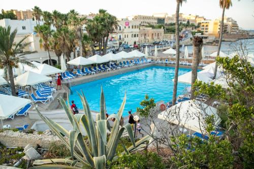 Beach Garden Hotel - image 2