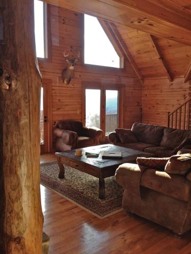 Livin'The Dream Home - image 6