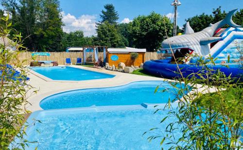 CAMPING PARADIS FAMILY des ISSOUX - Hotel - Lalevade-dʼArdèche