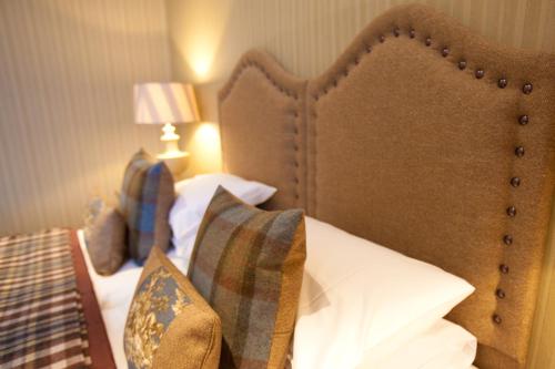 2 twin beds