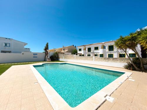  Casa Juju - Apartamento calmo com piscina perto da praia, Unterkunft in Lagos