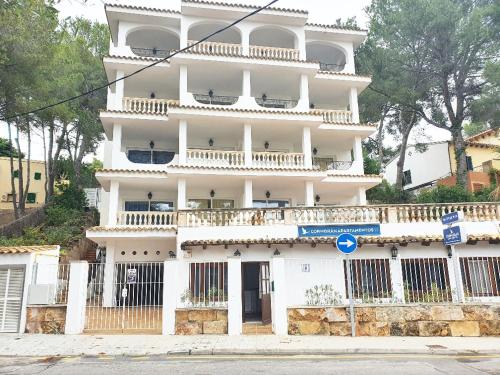  Mallorca Rooms Peguera, Unterkunft in Paguera