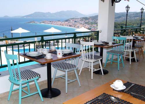 ห้องอาหาร, Kalidon Panorama Hotel in คอกคารี