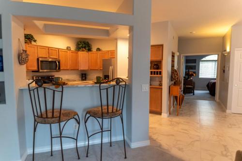 Sunset Sanctuary 3BR by Casago - image 4