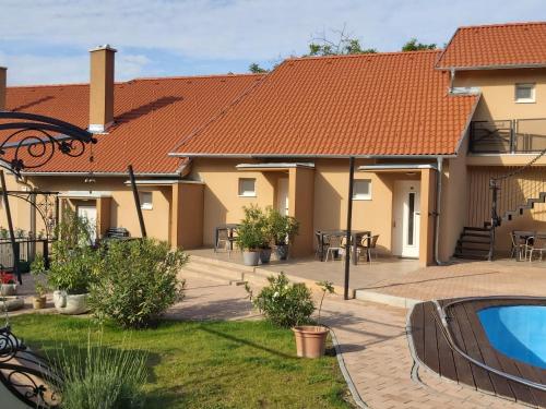 Római Apartman - image 4