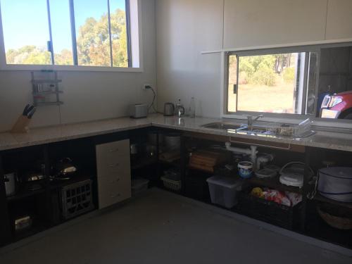 Something Different - Shedstay in Donnybrook