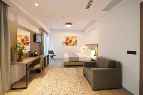Superior Triple Room room in The New Meni Hotel