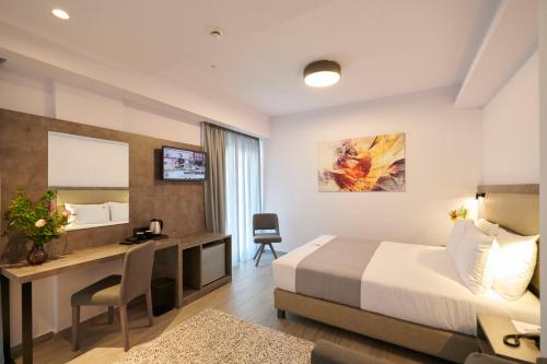 Economy Double or Twin Room image 5