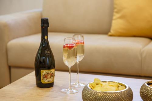 Apartments Villa Whitehouse in มาเรียนสเก้