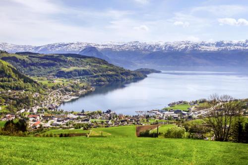 Hardangerfjord Hotel - Øystese