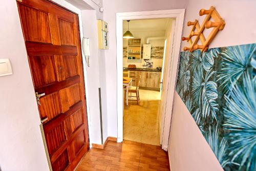  Plaza de Toros 3-Bedroom Apartment with Balcony in El Puerto de Santa María